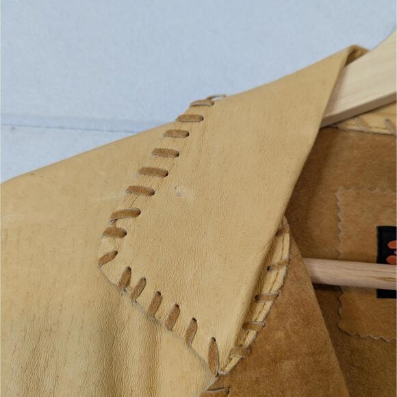SOLD Vintage 70s leather and suede whip stitch western shirt jacket - Picture 5 of 8